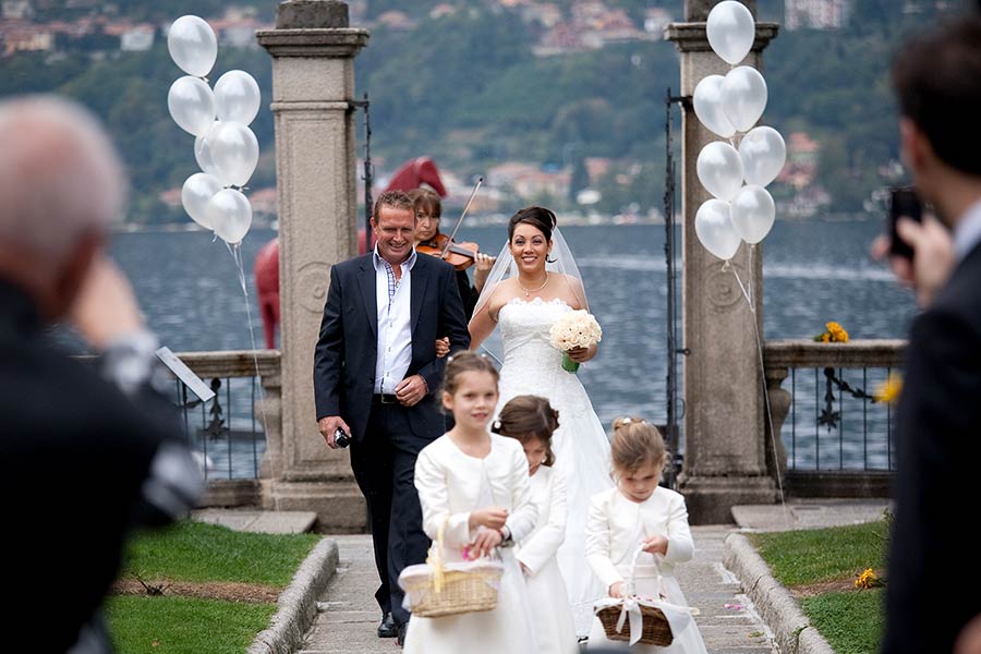 Ceremony at Villa Bossi lake Orta